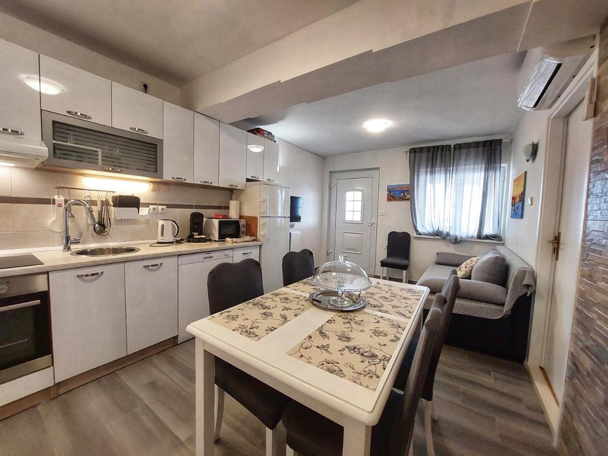 Apartments Dumic Crikvenica Eksteriør bilde