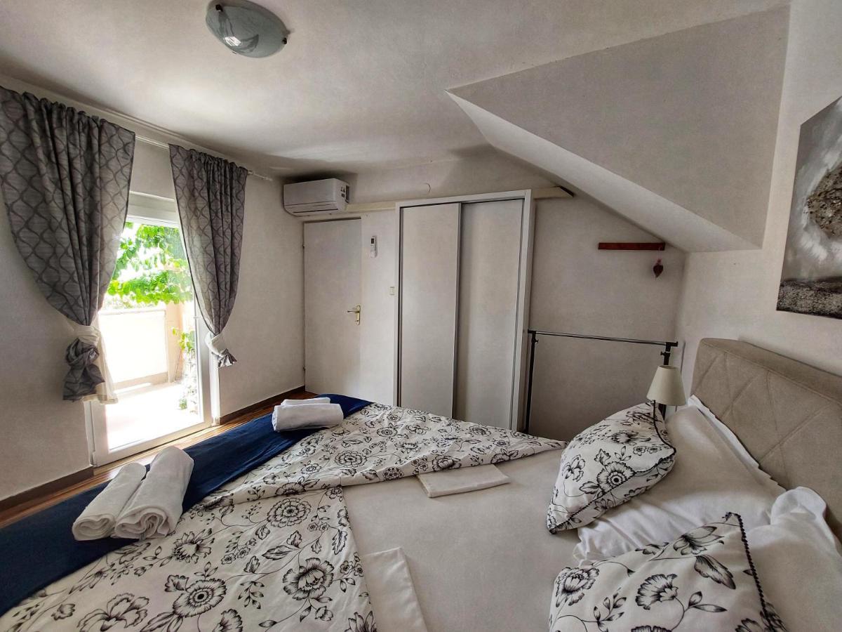 Apartments Dumic Crikvenica Eksteriør bilde
