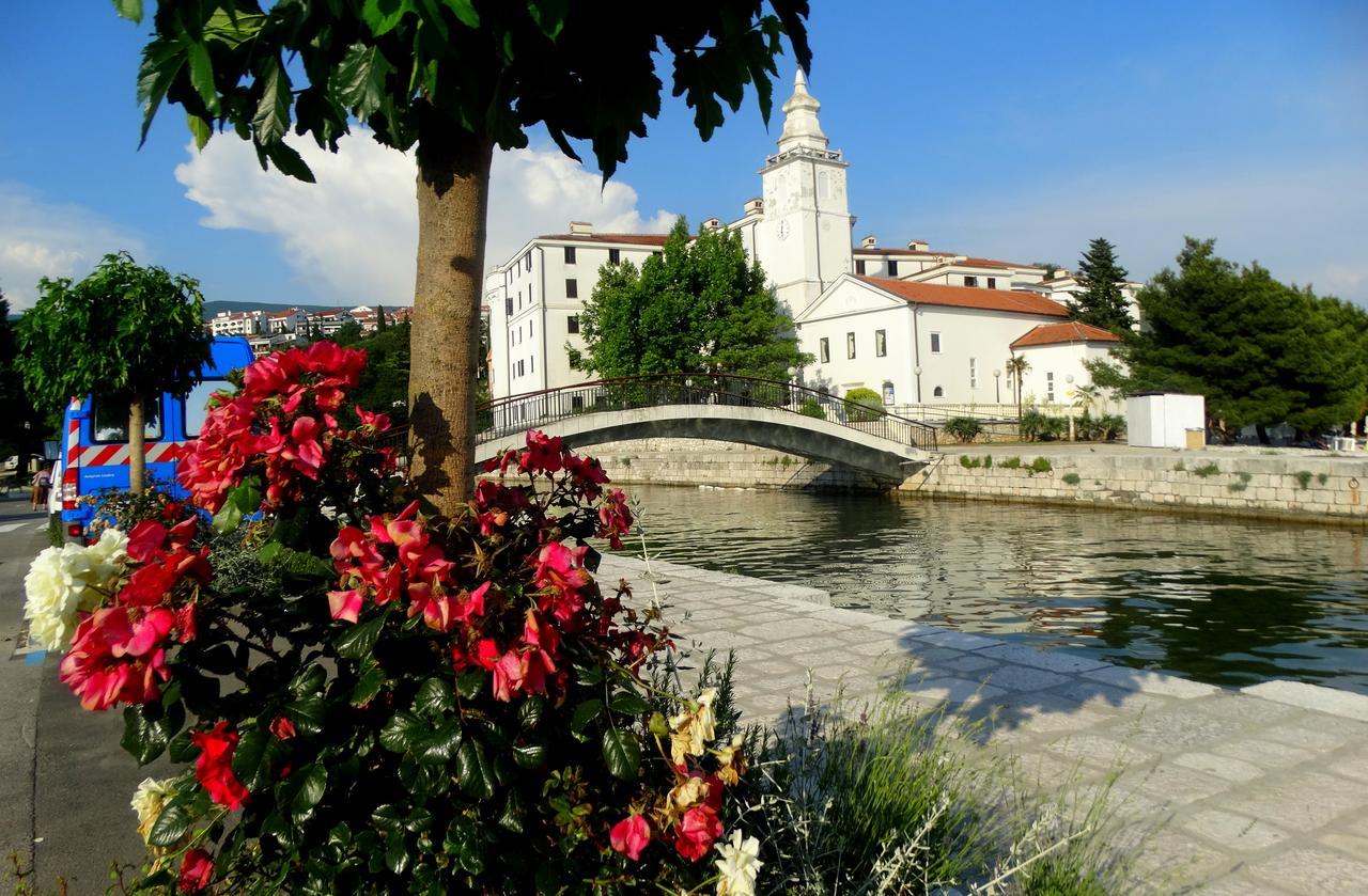Apartments Dumic Crikvenica Eksteriør bilde